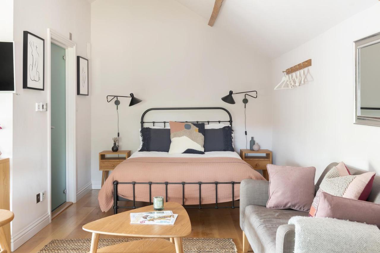 The Hayloft By Black Door Stays Bath Eksteriør bilde